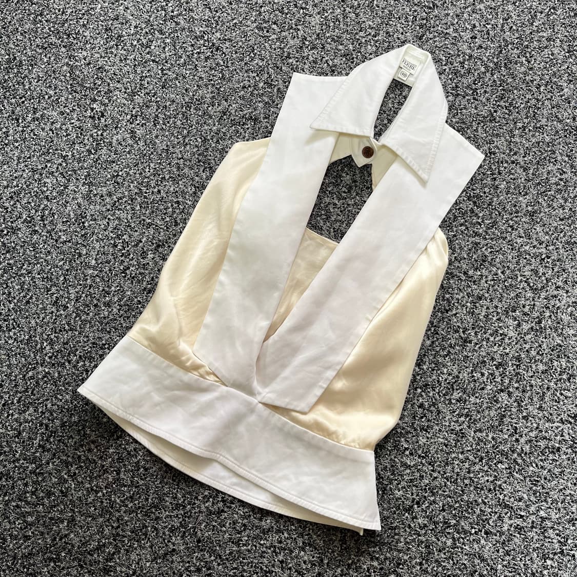 지안프랑코 페레 Gianfranco ferre 홀터넥 크롭탑 40 상품이미지1