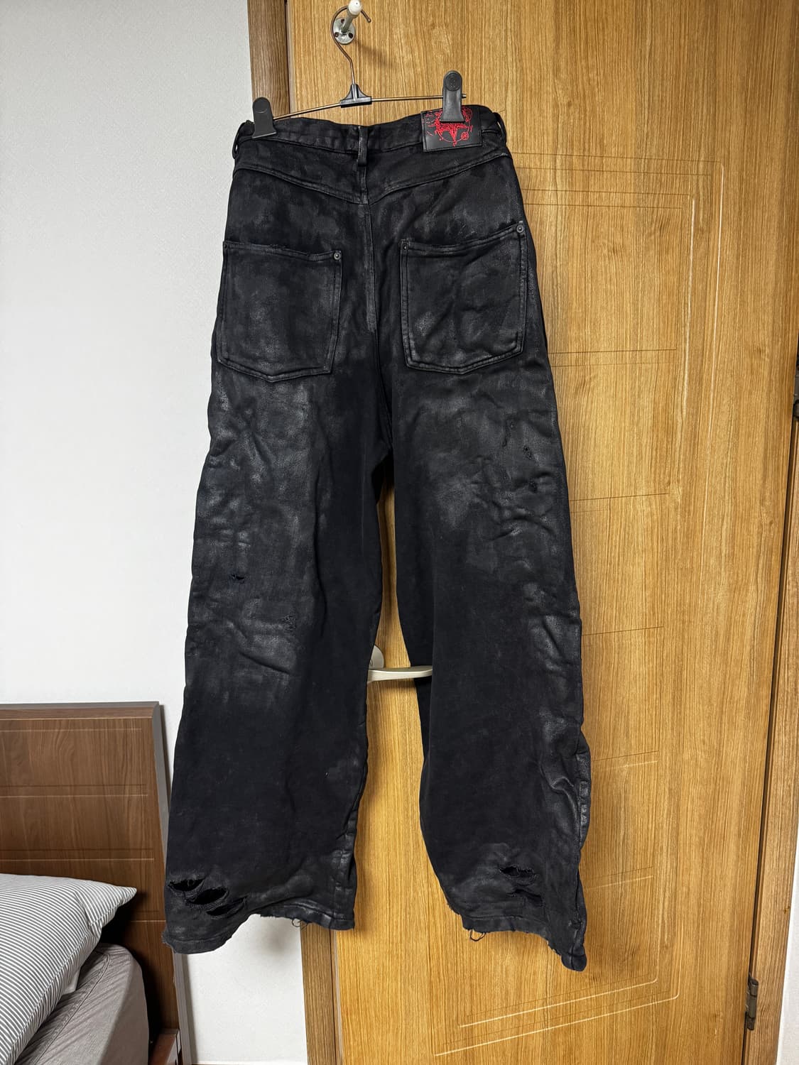 에모스탠스클럽 6포켓 배기 스웻 1싸 상품이미지5