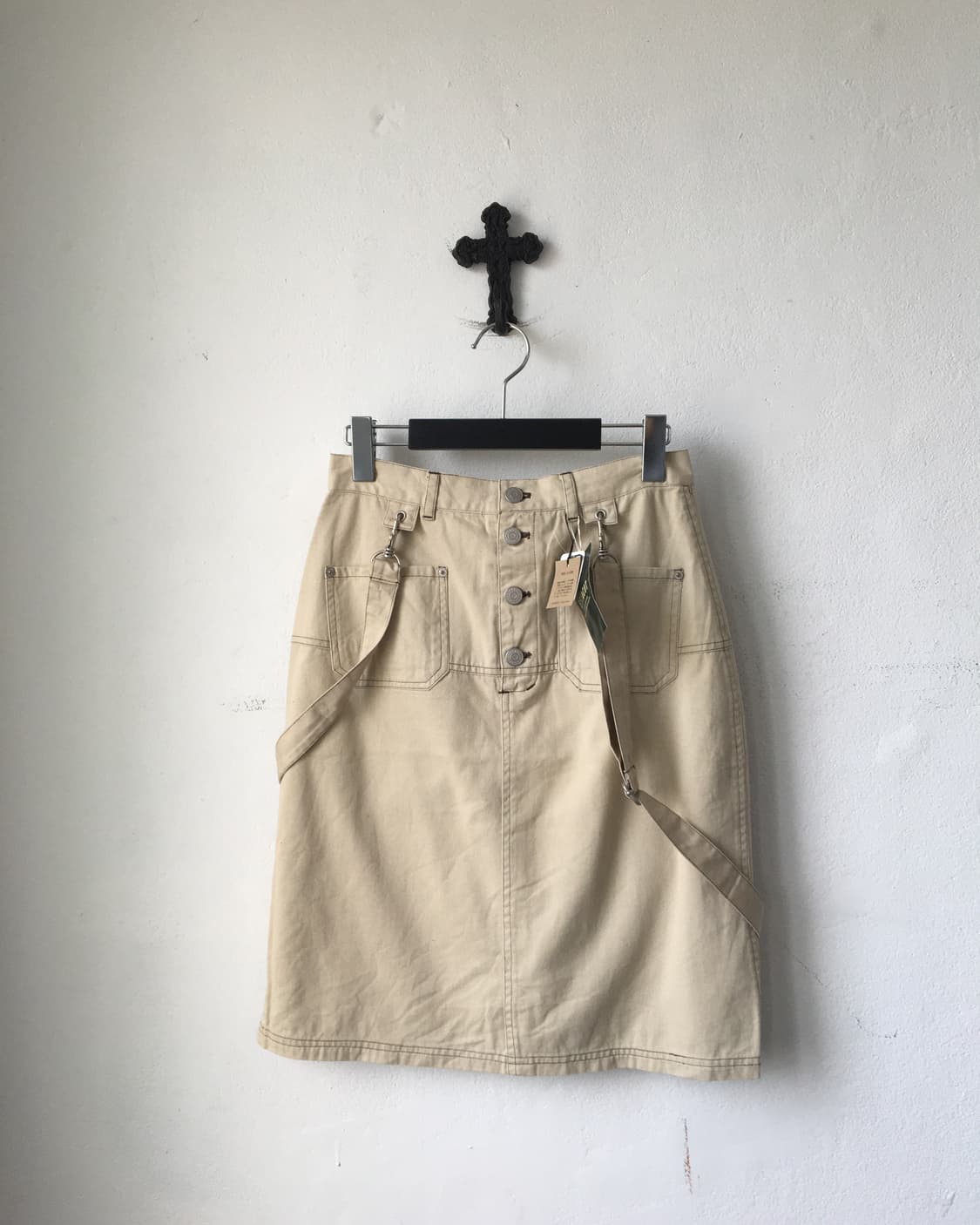 Suspender pocket point midi skirt 상품이미지1