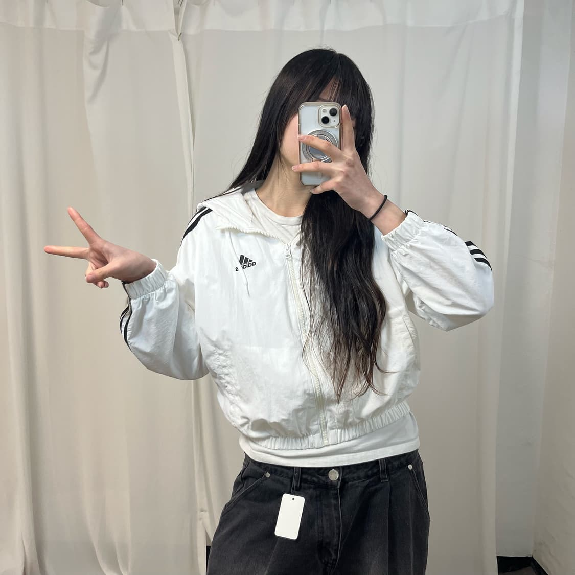 Adidas white windbreaker 상품이미지1