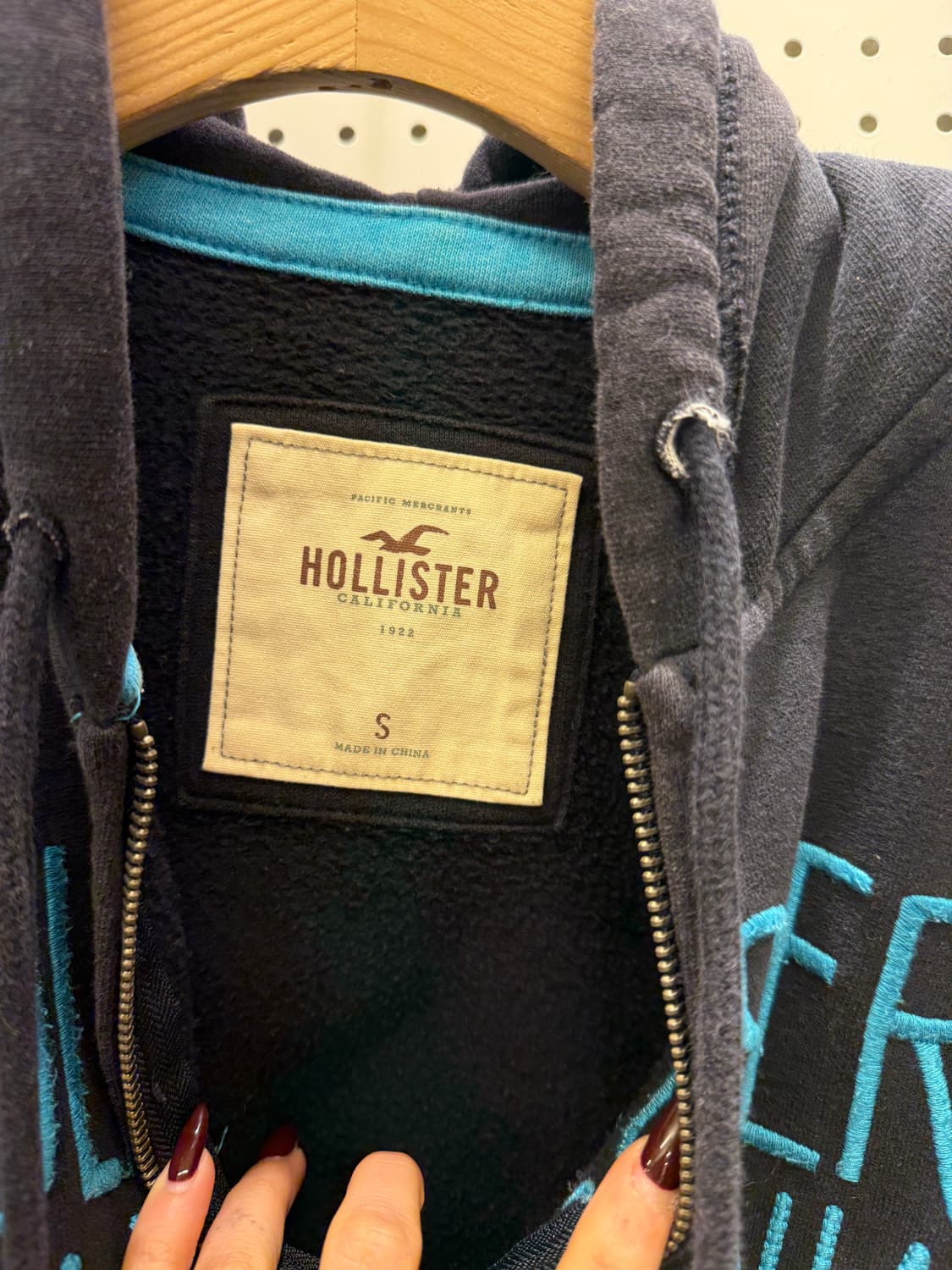 홀리스터 캘리포니아 그래픽 후드집업 네이비 U1420 상품이미지5