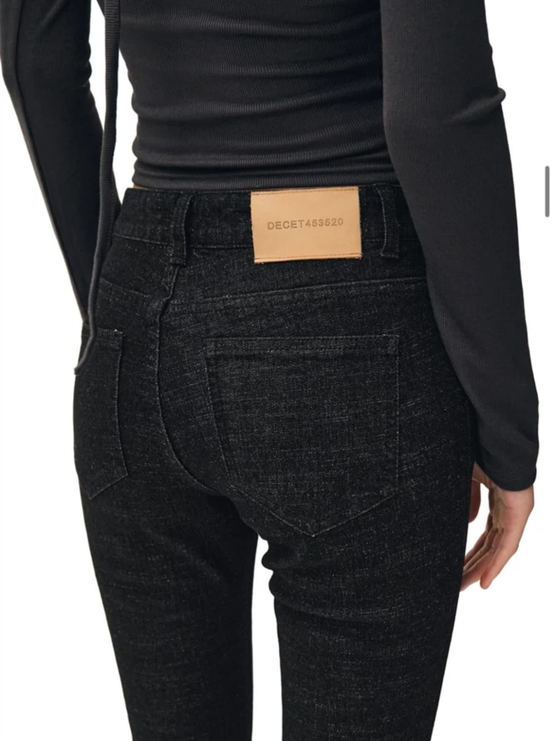 데케트우먼 signature slim 로우라이즈 진 블랙 상품이미지2