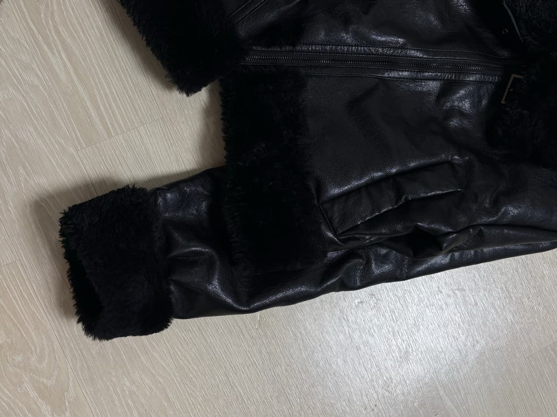 BOHEMIAN SEOUL BOHEMSEO 보헴서 무스탕 블랙 상품이미지9