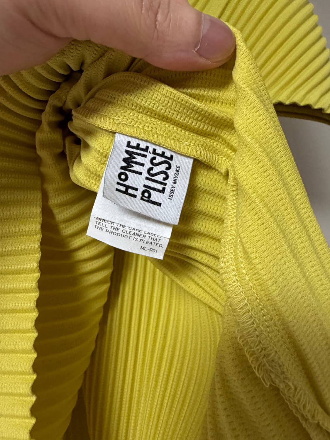 [3]옴므플리세 반팔 셔츠 더스티 옐로우 먼슬리 상품이미지3