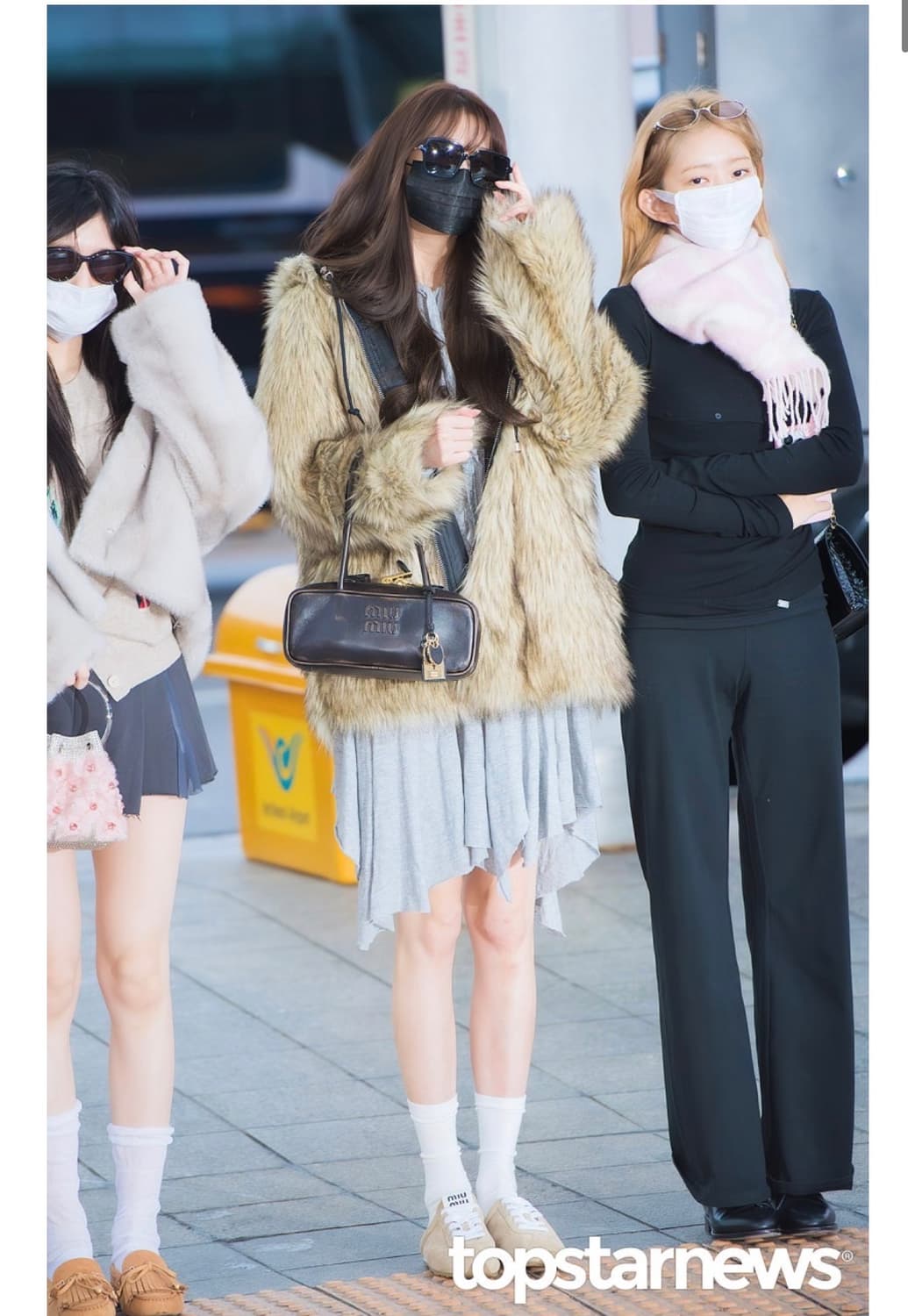 openyy REVERSIBLE FAUX FUR HOOD JACKET 상품이미지2