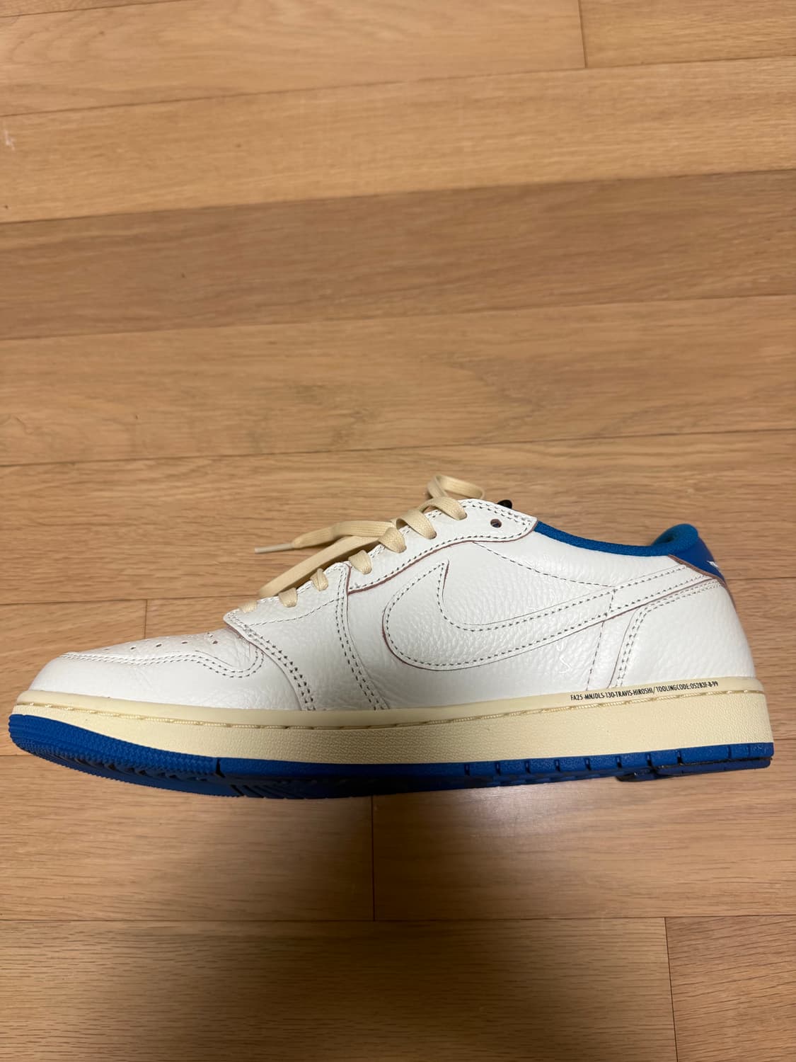 나이키 조던1 트레비스 스캇 프라그먼트2 280 얼리페어제품 풀구성 상품이미지8