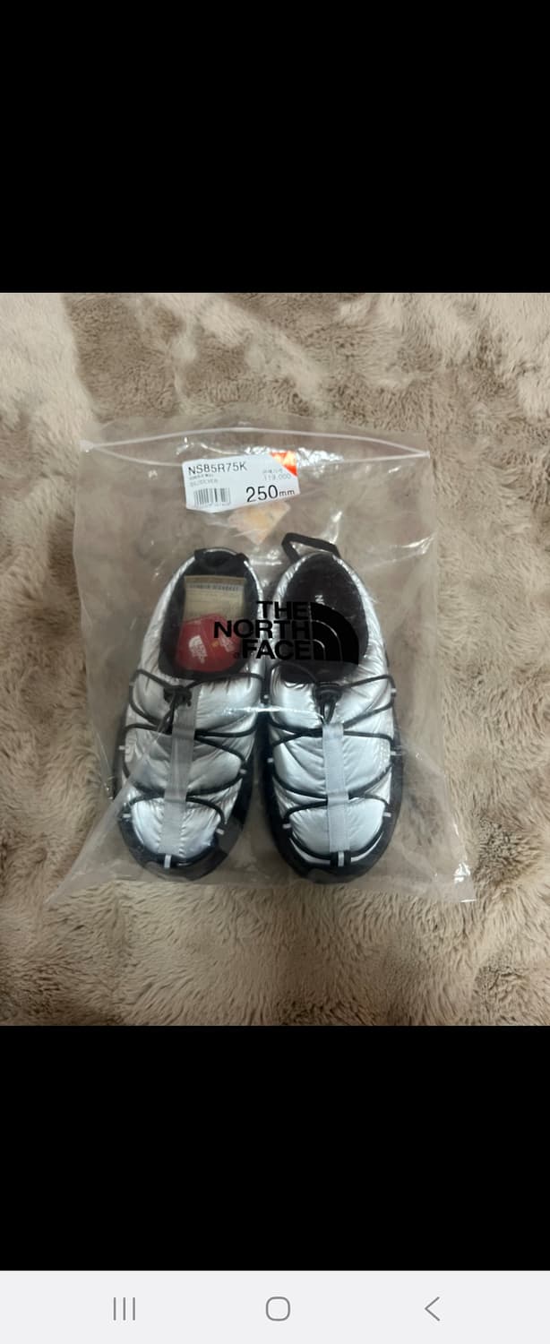 노스페이스 뮬 실버 250 새상품 상품이미지3