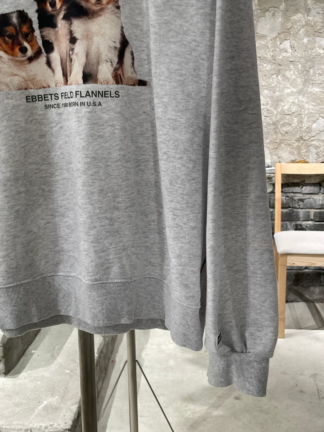 이벳필드 멜란지 그레이 보더콜리 퍼피 스웻 셔츠 상품이미지5