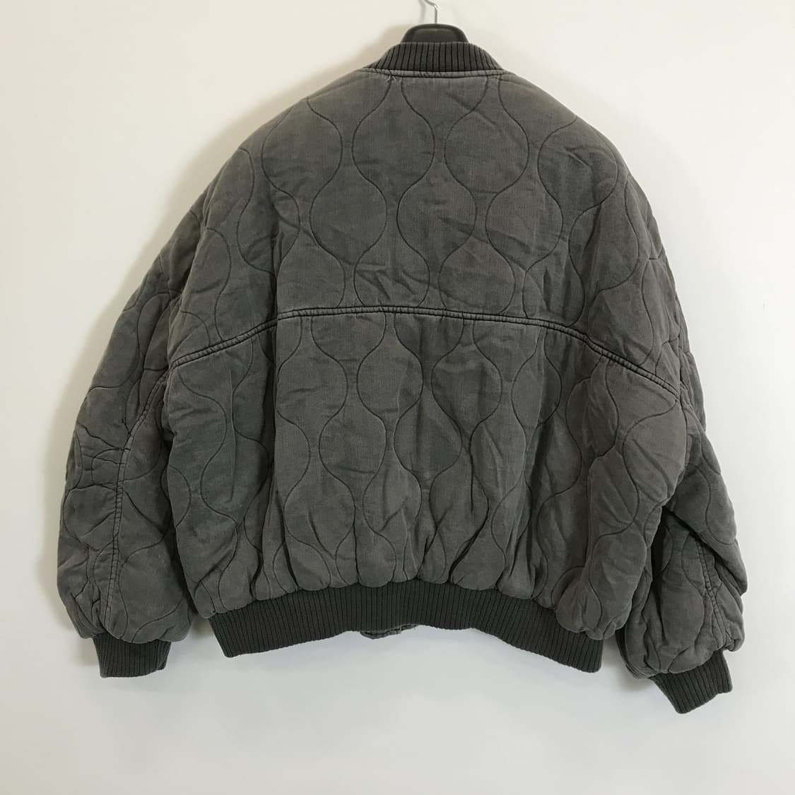 자라 퀼팅 오버사이즈 퀼팅봄버 [여성L사이즈] 상품이미지4