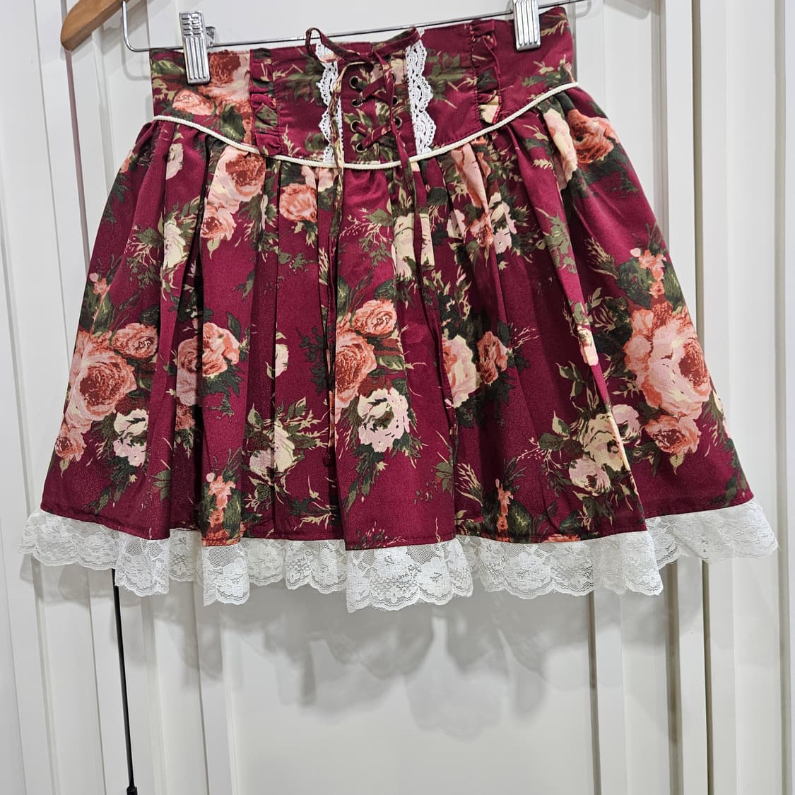 플라워 레이스 와인 미니 스커트 상품이미지5