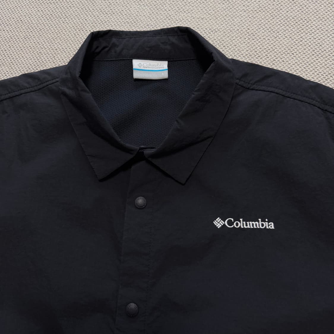 컬럼비아 나일론 반팔 셔츠 상품이미지2