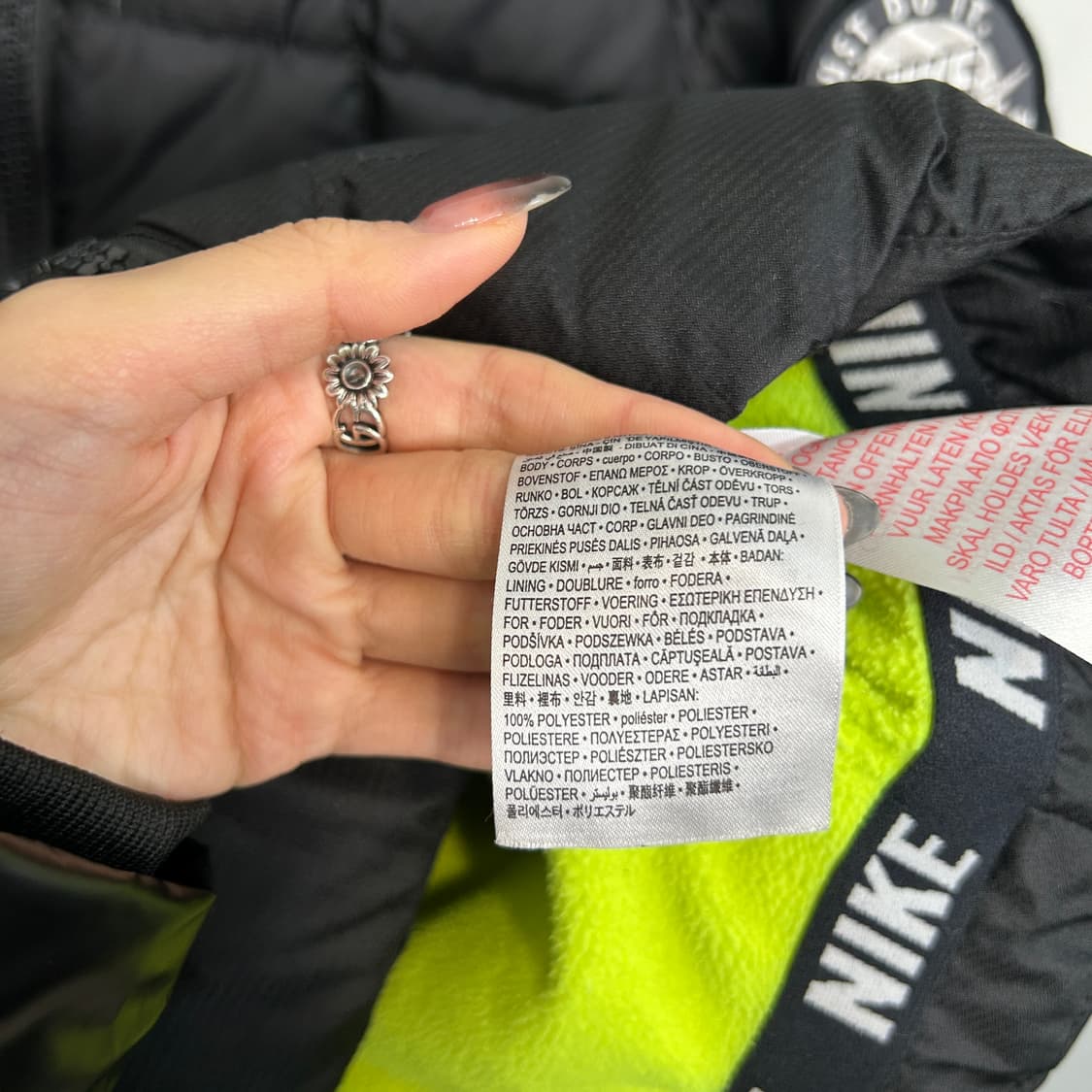 나이키 키즈 경량패딩 150 상품이미지4