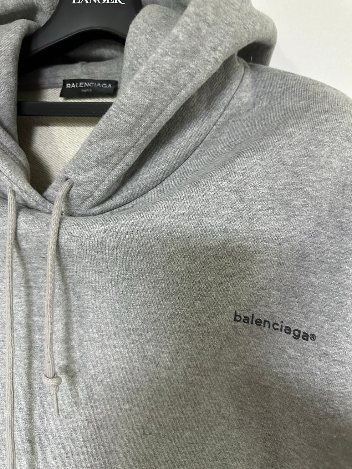 발렌시아가 그레이 후드티 상품이미지2