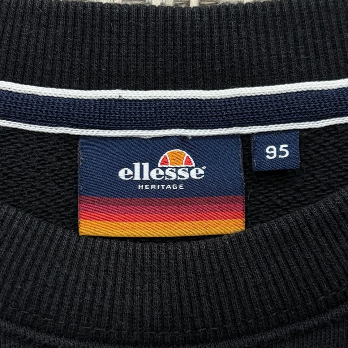 엘레쎄 빅로고 맨투맨 v2118 상품이미지6