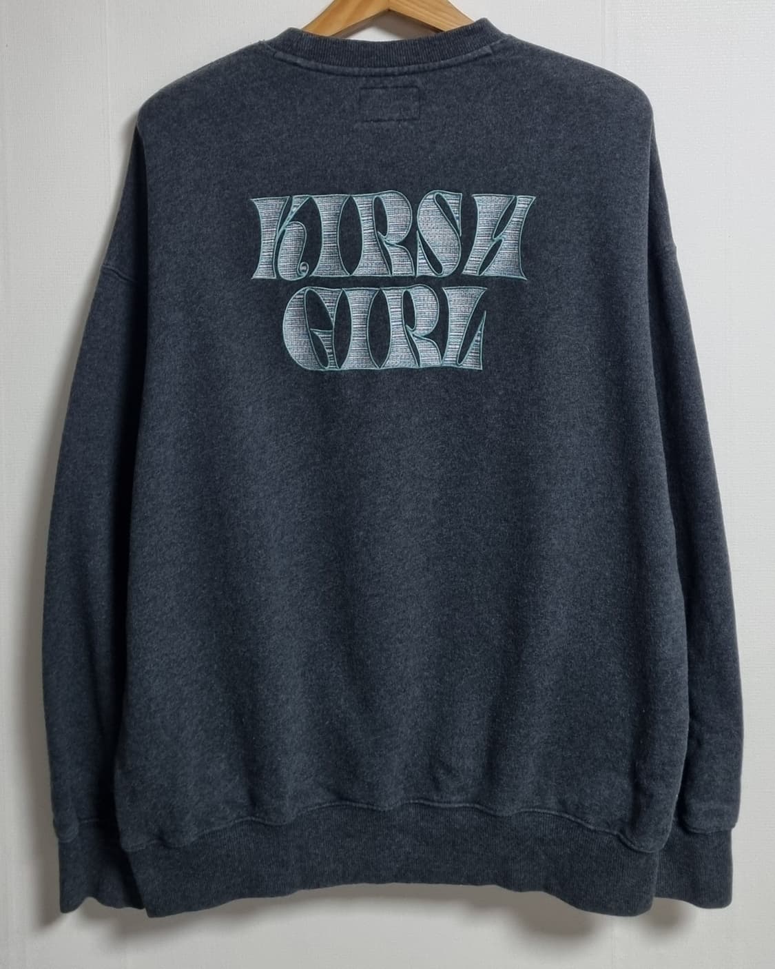 1사이즈 (L) 키르시 다크그레이 기모 맨투맨 상품이미지2