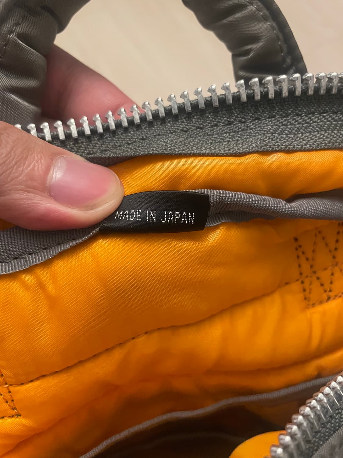 요시다 포터 탱커 브리프케이스 그레이실버 상품이미지8