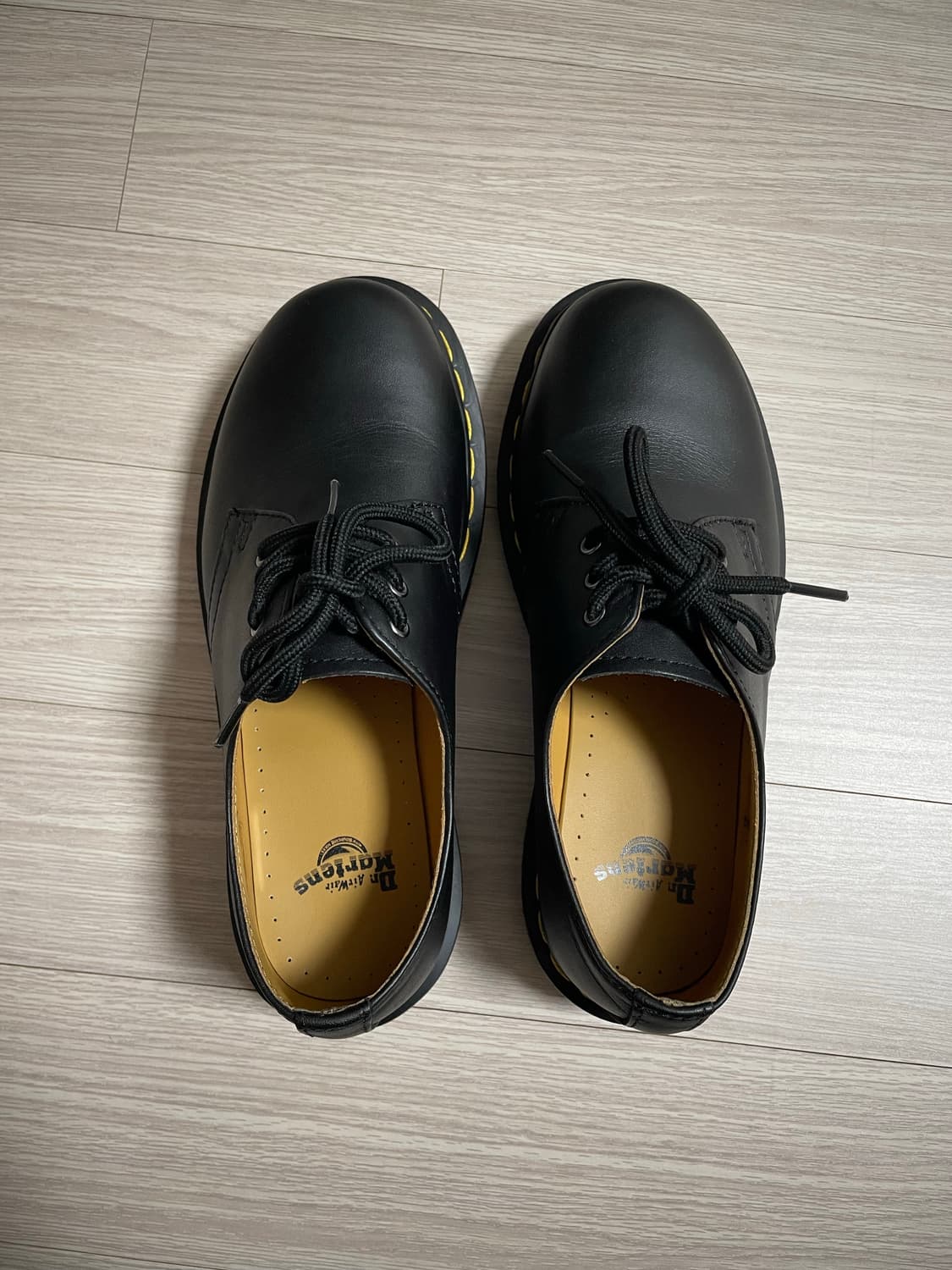 닥터마틴 1461 나파 230 3홀 상품이미지3