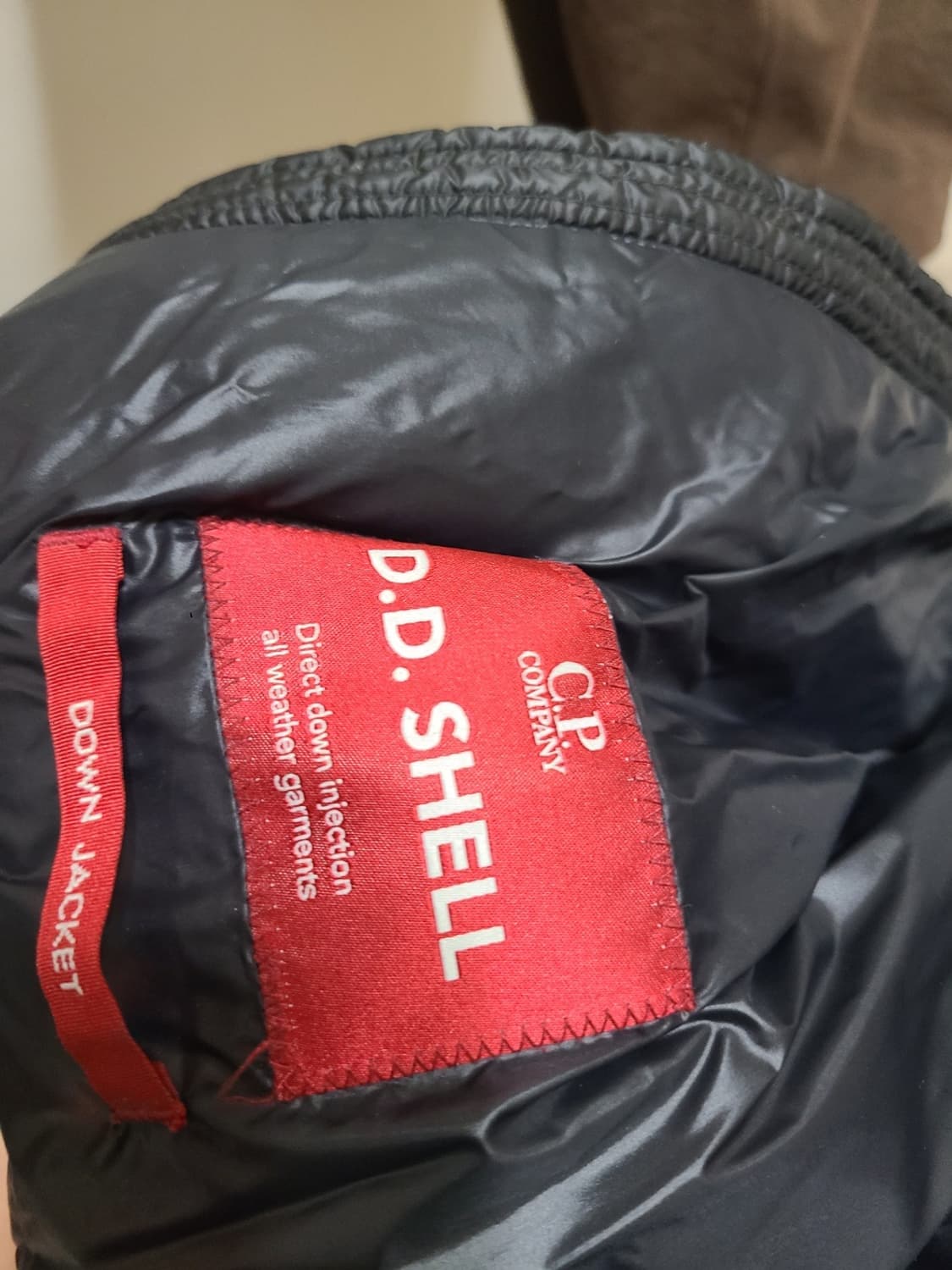 CP  DD 쉘 조끼 패딩 48사이즈 상품이미지6
