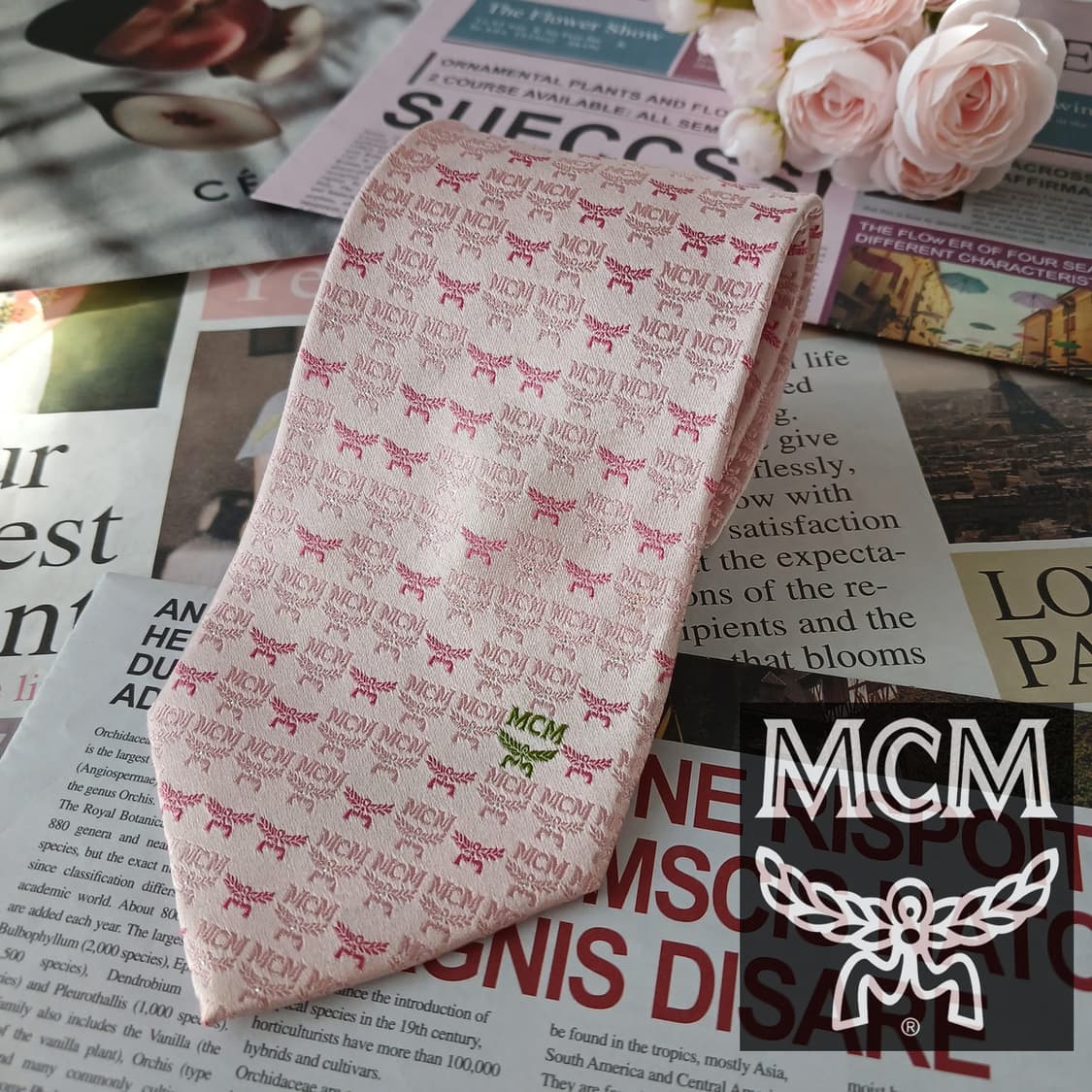 MCM 실크 핑크 로고 자카드 넥타이 9.3cm A+등급 A19201
 상품이미지1