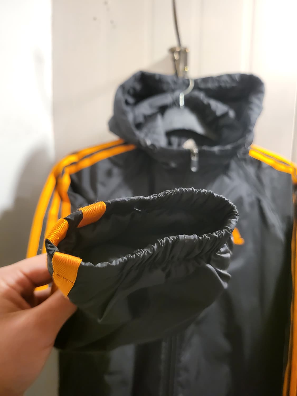 아디다스 삼선  후드경량패딩 상품이미지3