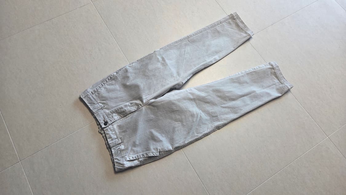 Series 시리즈 릴렉스드 크림 루나다잉 데님 팬츠 상품이미지3