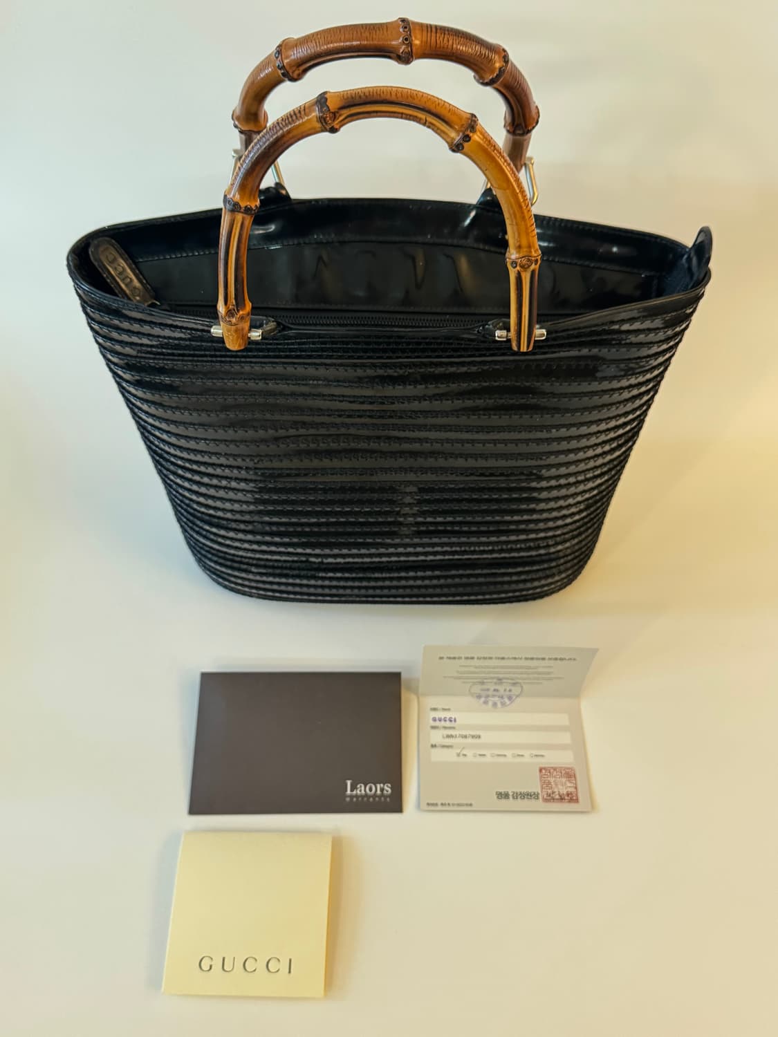 구찌(Gucci) 뱀부 에나멜 레더 토트백 상품이미지8