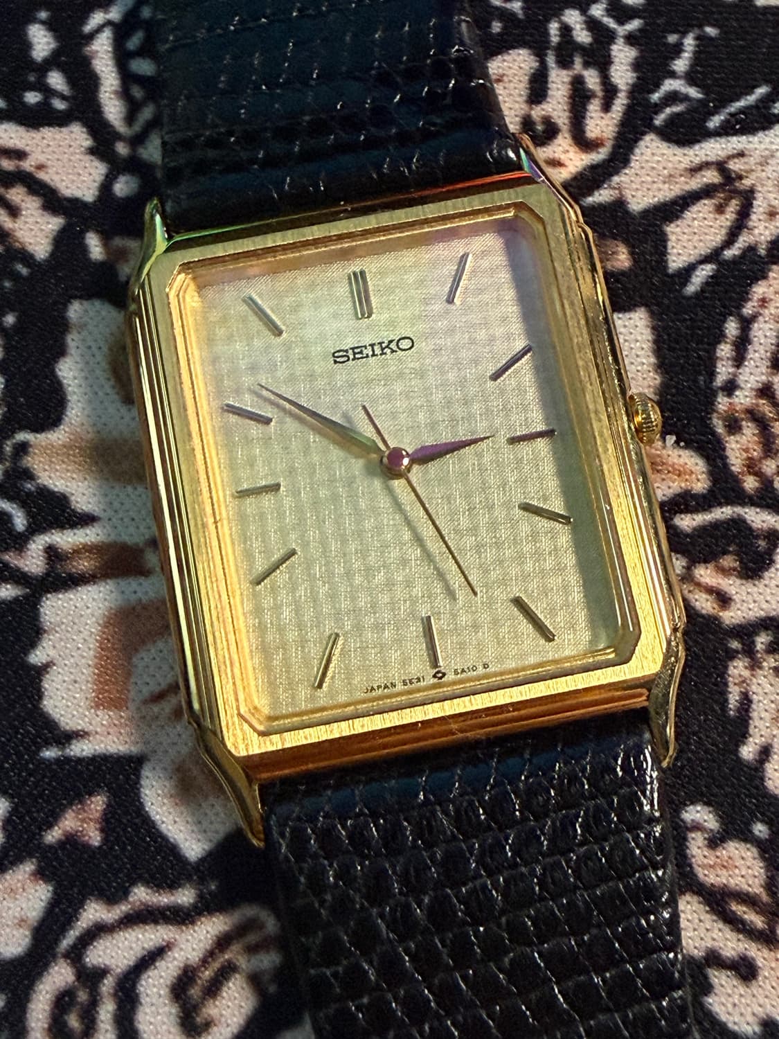 SEIKO 빈티지 쿼츠 시계 상품이미지2