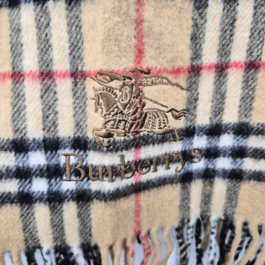 버버리 클래식 체크 머플러 상품이미지2