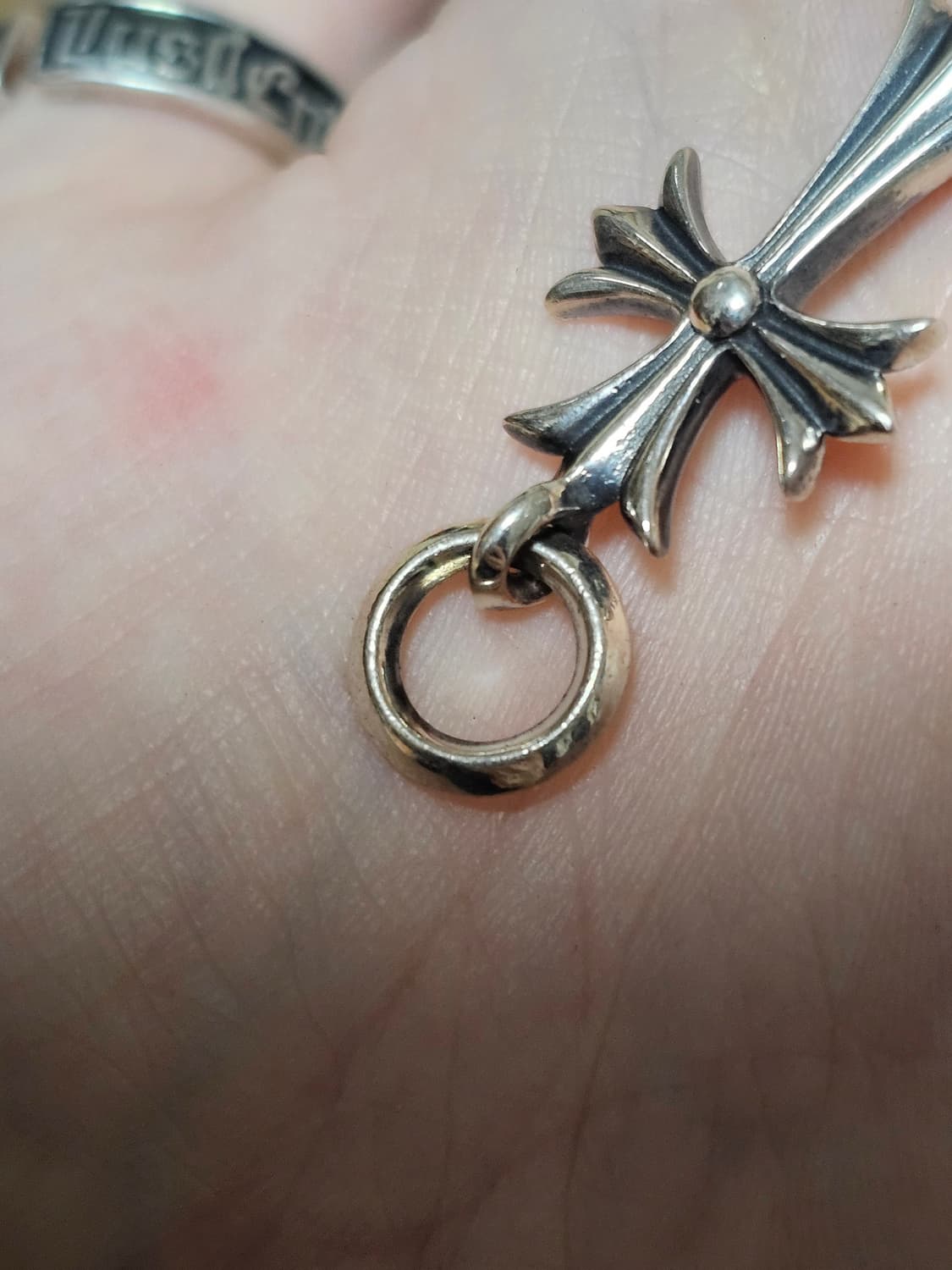 크롬하츠 타이니크로스 펜던트 상품이미지4