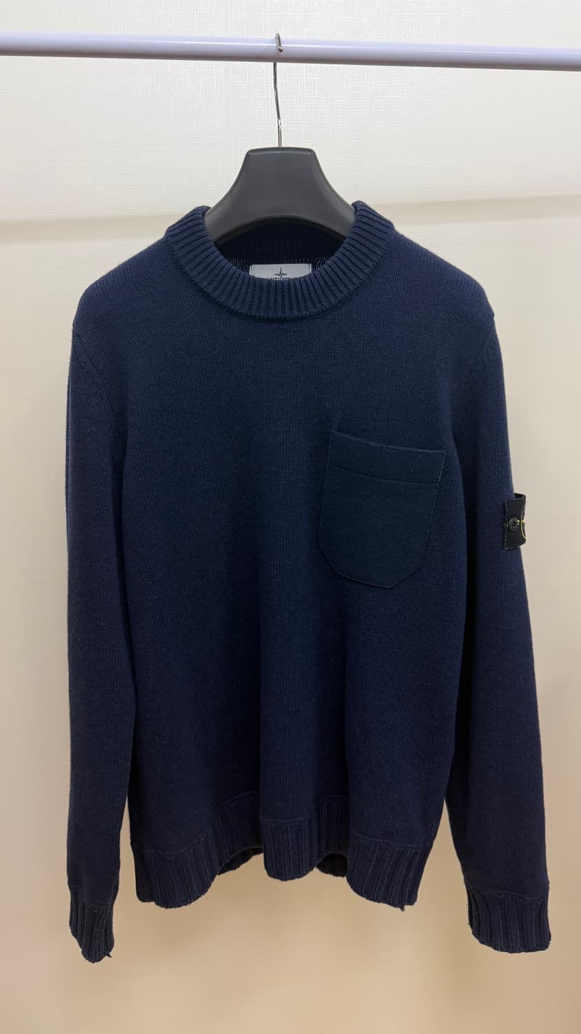 (M/100) 스톤아일랜드 울 포켓 니트 네이비 상품이미지1