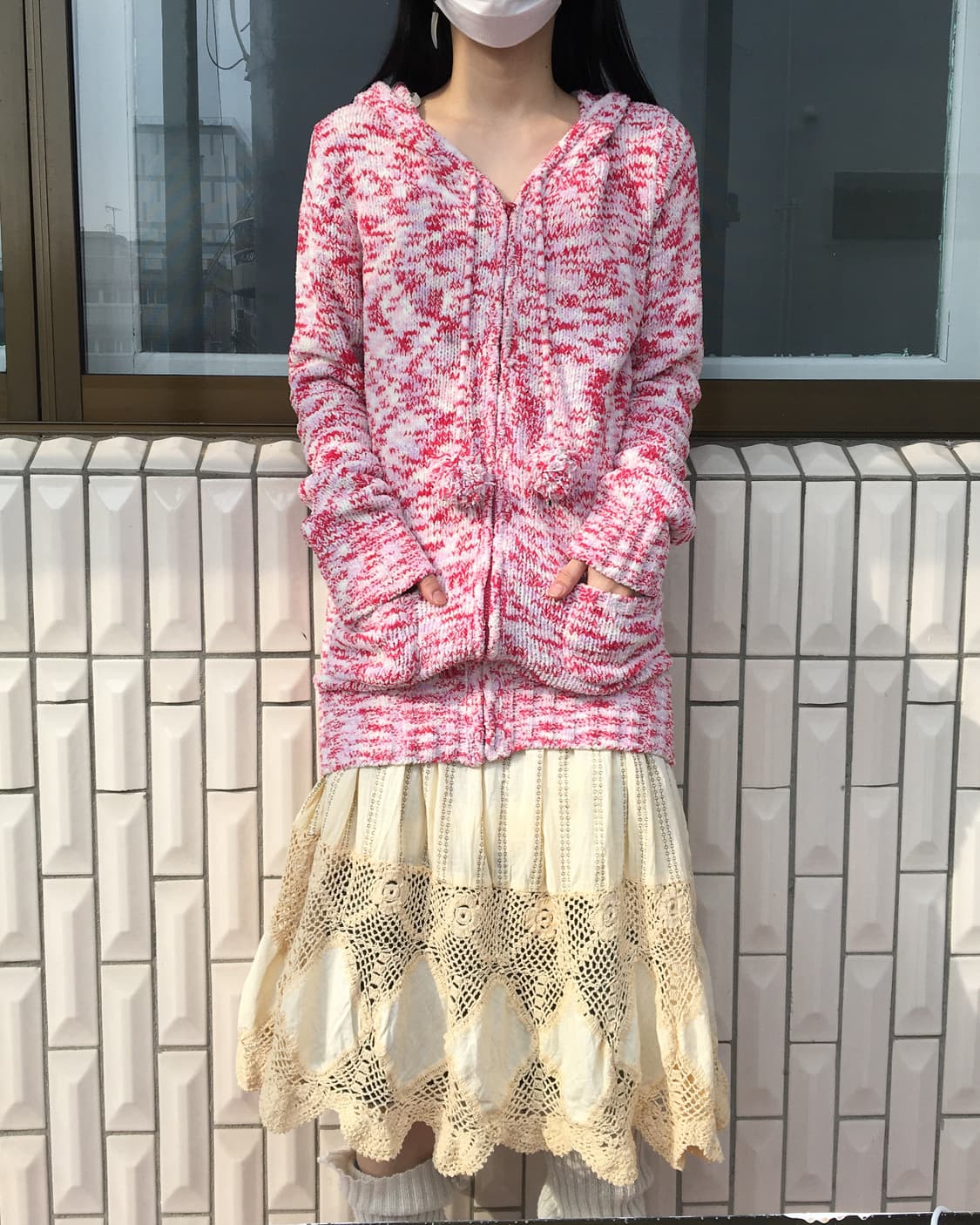 Pom pom hood knit zip up 상품이미지1