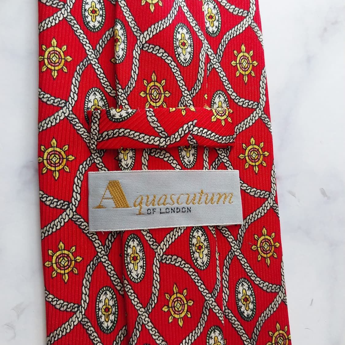 아쿠아스큐텀 넥타이 레드 오너멘탈 패턴 10cm A+등급 K2013
 상품이미지9