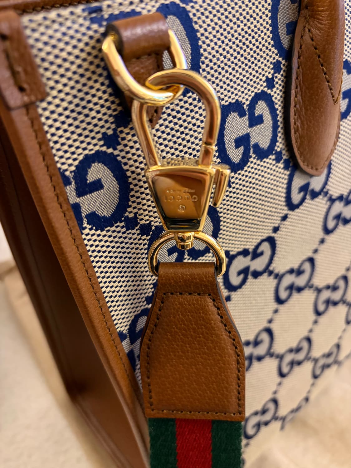 Gucci 구찌 GG 로고토트백 상품이미지10