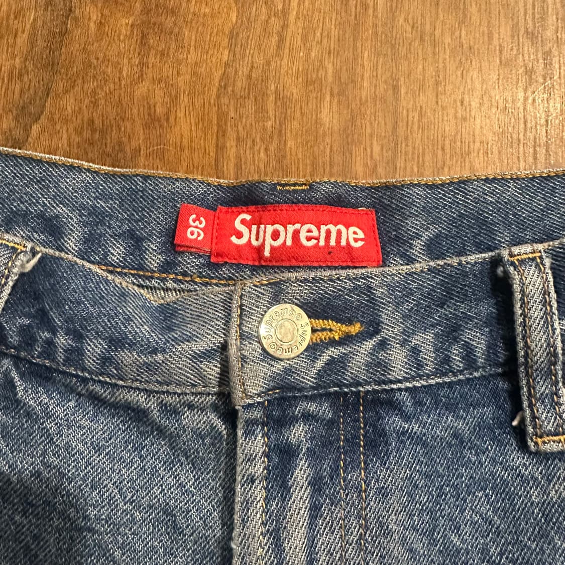 23FW 슈프림 배기 진 상품이미지3