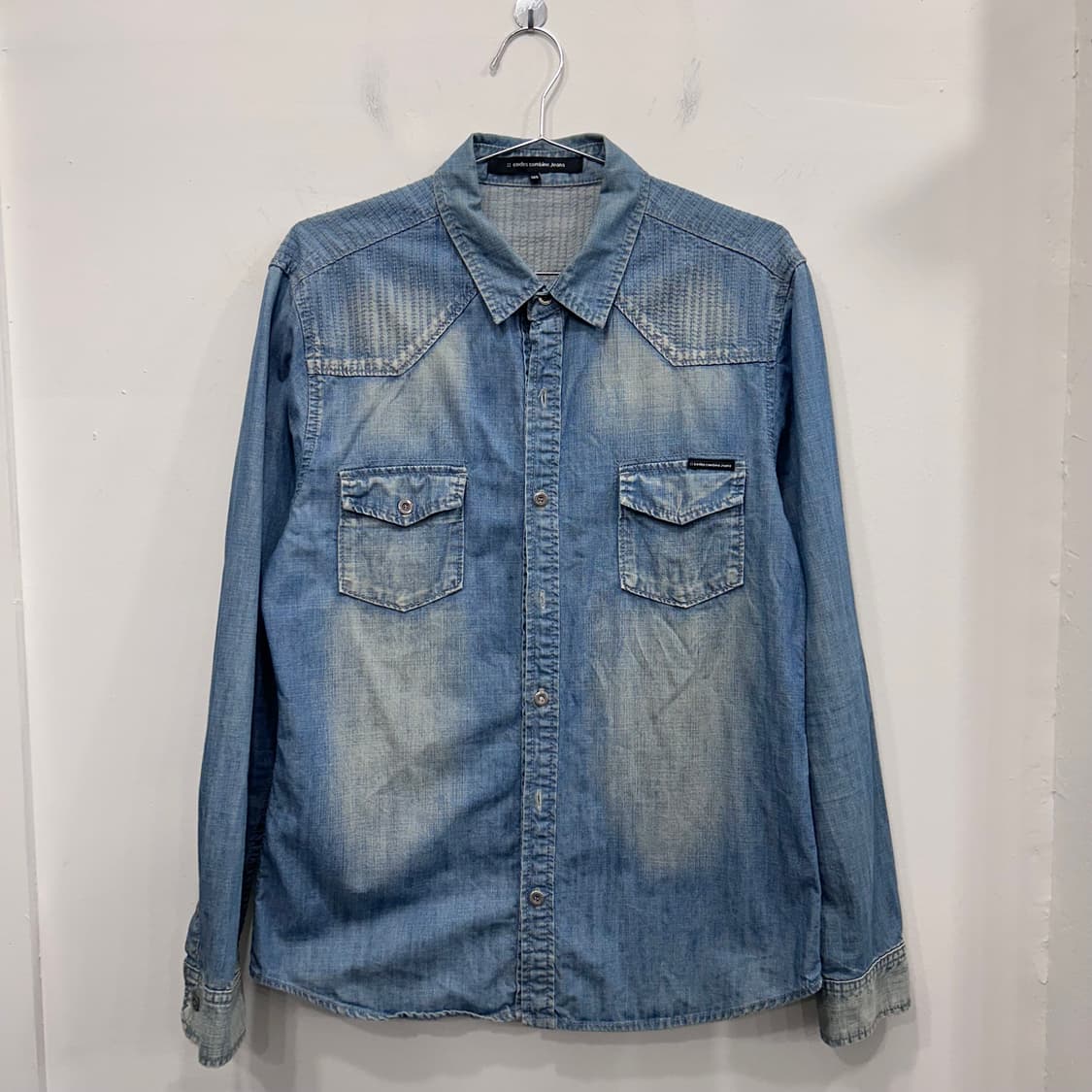 코데즈 컴바인 진스 패치 샌드워싱 데님셔츠 상품이미지2