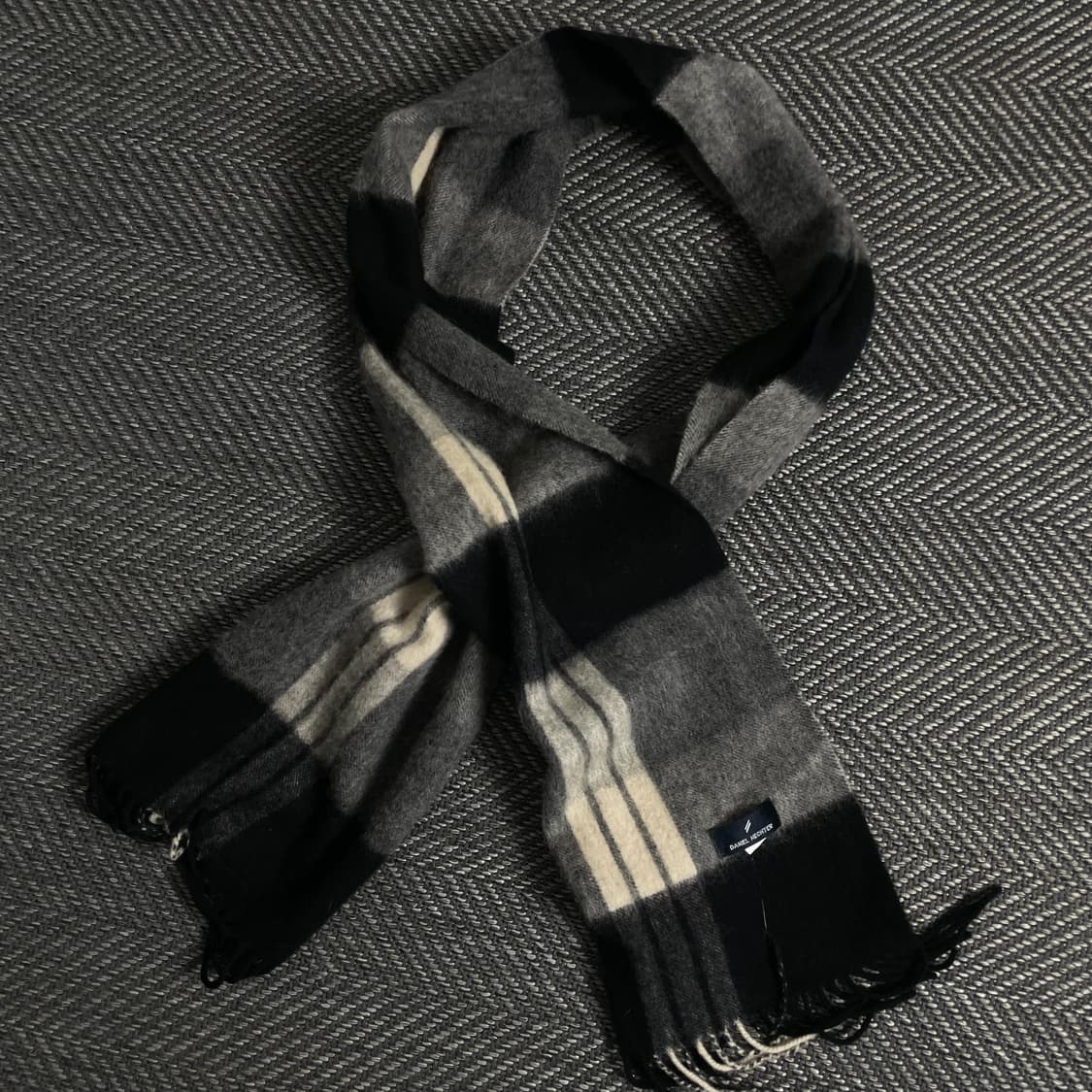 다니엘 에슈터 아카이브 캐시미어 체크 머플러y 3740 상품이미지1