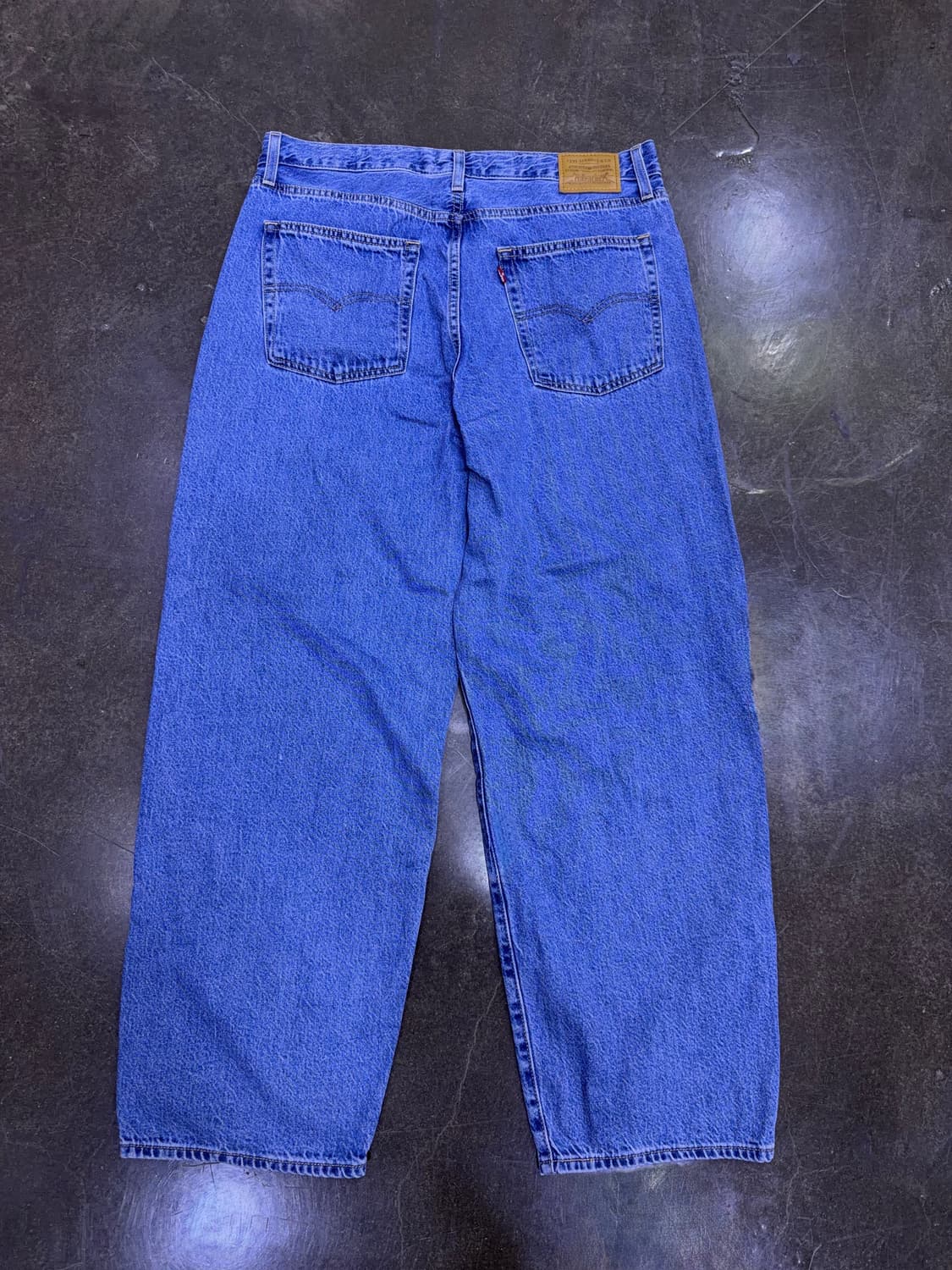 리바이스 프리미엄 빅e 배기 대디 스톤워싱 데님팬츠 32 상품이미지2