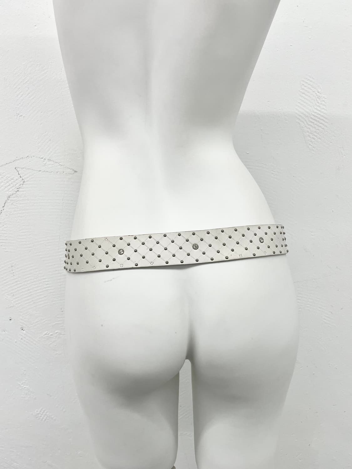 리얼레더 화이트 페어리 버클 벨트 상품이미지4