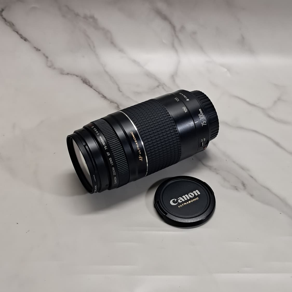 A+급) 캐논 EF 75-300mm F4-5.6 III 망원줌렌즈 상품이미지1
