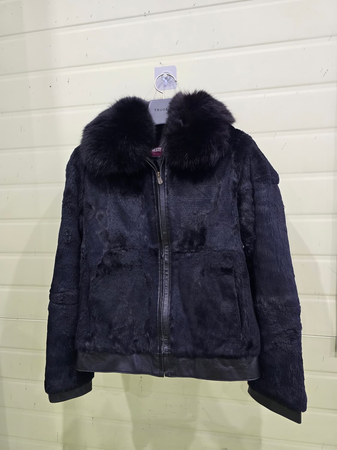 시스틴 여성 블랙 털 자켓 66사이즈 상품이미지1