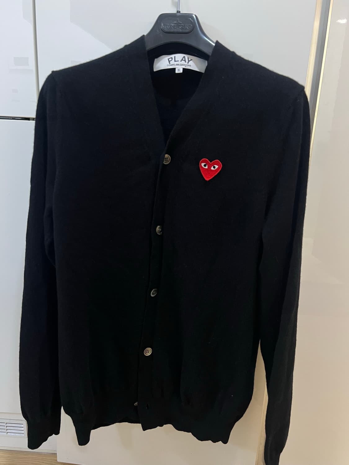 25fw 꼼데가르송 브이넥가디건 xl (새상품급) 상품이미지1