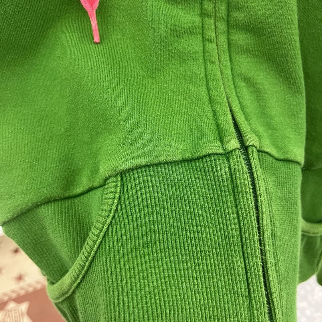 뉴발란스 스트릿 키치 Y2K 레트로그린 크롭 후드집업 85 C10308 상품이미지7