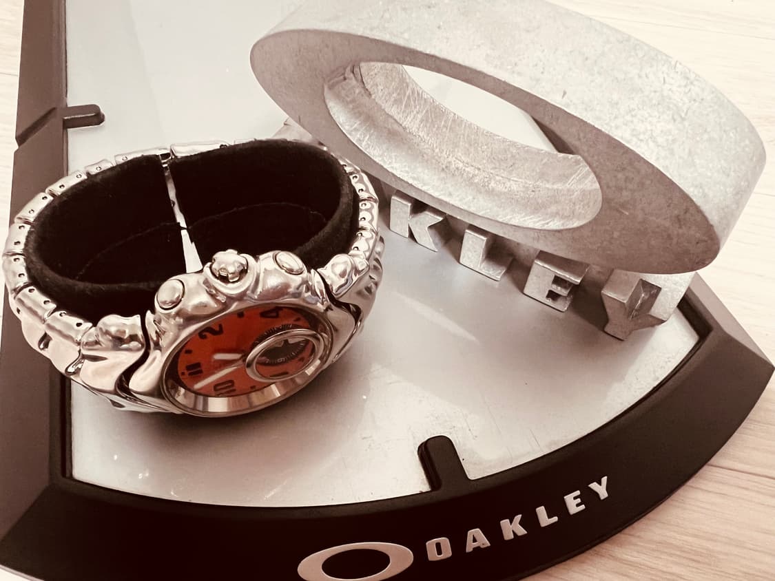 Oakley Judge 2 Cooper Orange Metal watch 상품이미지6
