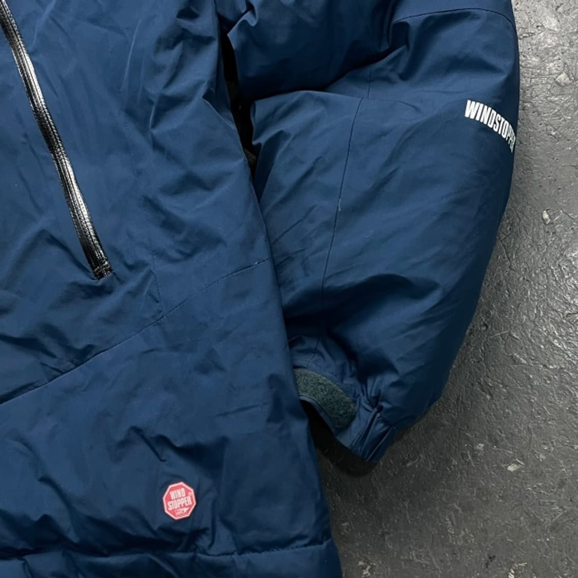 100 마무트 윈드스토퍼 스노우필드 패딩  상품이미지3