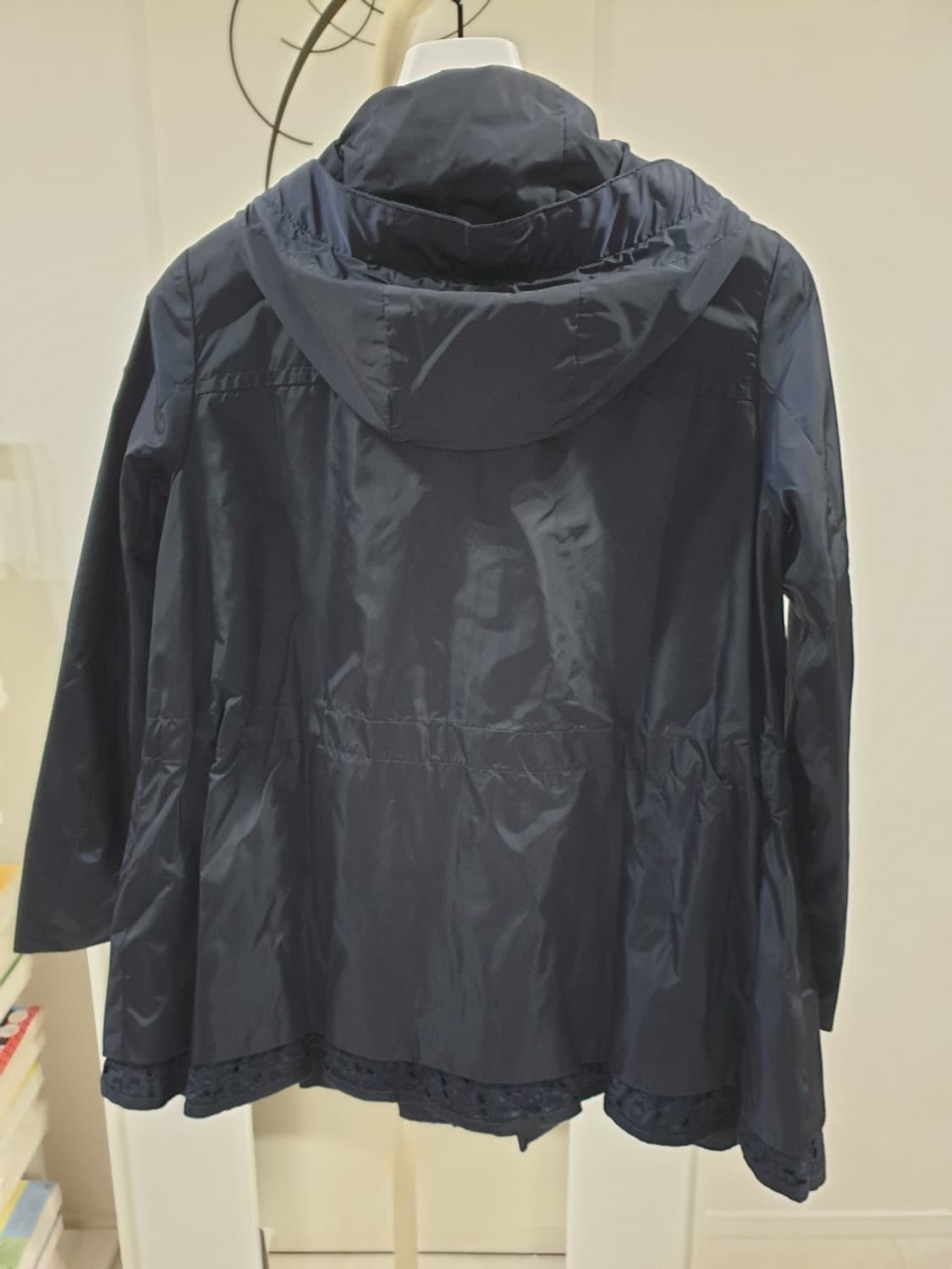 몽클레어 여성 바람막이  상품이미지4