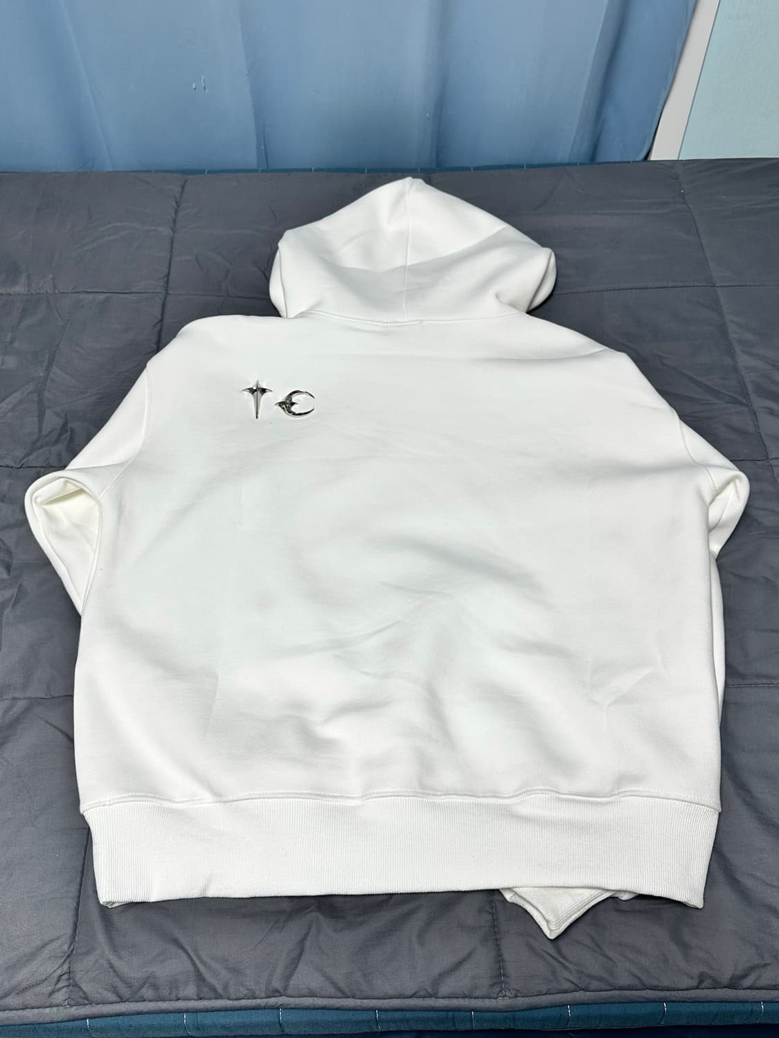 떠그클럽 아머 후드티 화이트 1사이즈 새상품급 상품이미지2