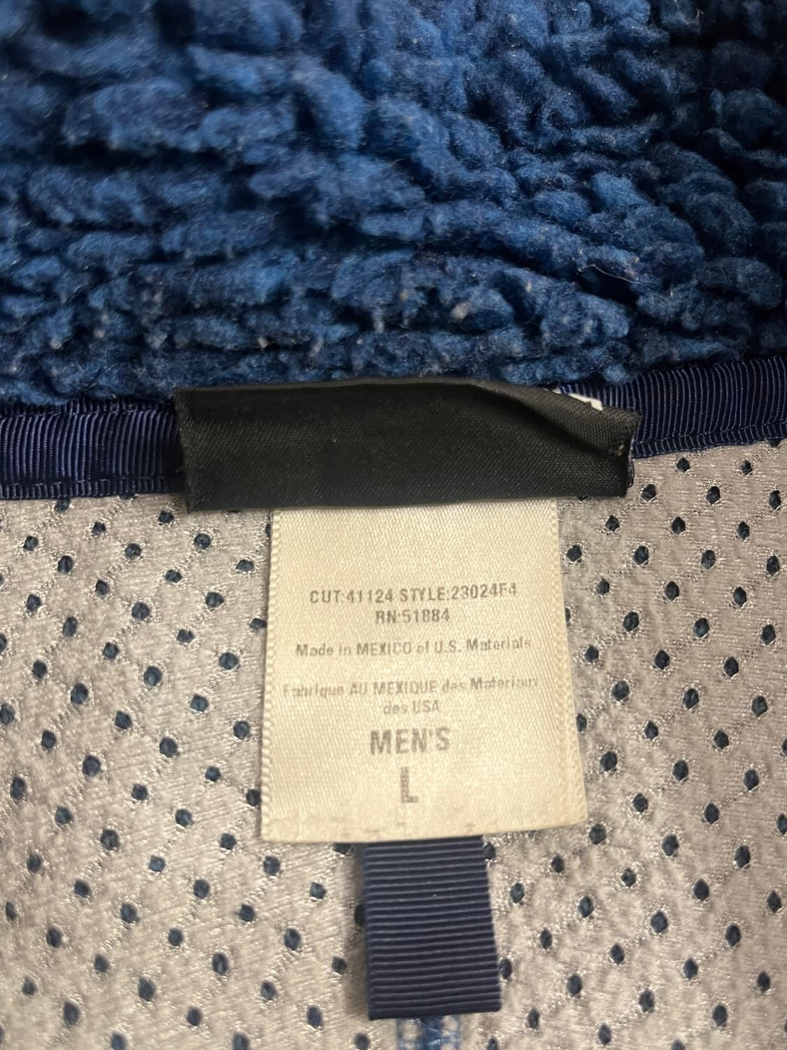 파타고니아 딥파일 블루 L 판매합니다 상품이미지5