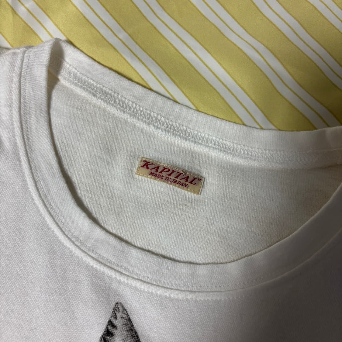 캐피탈 20-T-클로스 크롭 티셔츠 콘초 코니보위트 화이트 상품이미지4