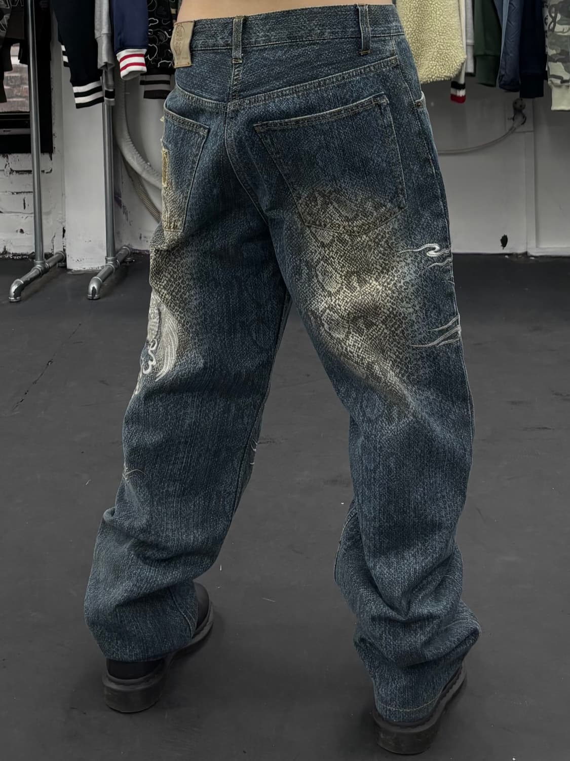 카라쿠리 타마시 뱀피 드래곤 데님팬츠  상품이미지5