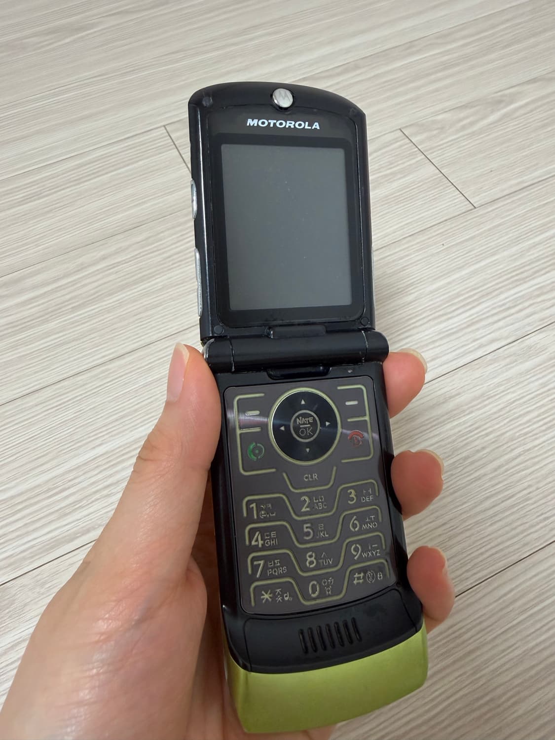 레트로 빈티지 모토로라 레이저폰 V3 라임색 상품이미지7